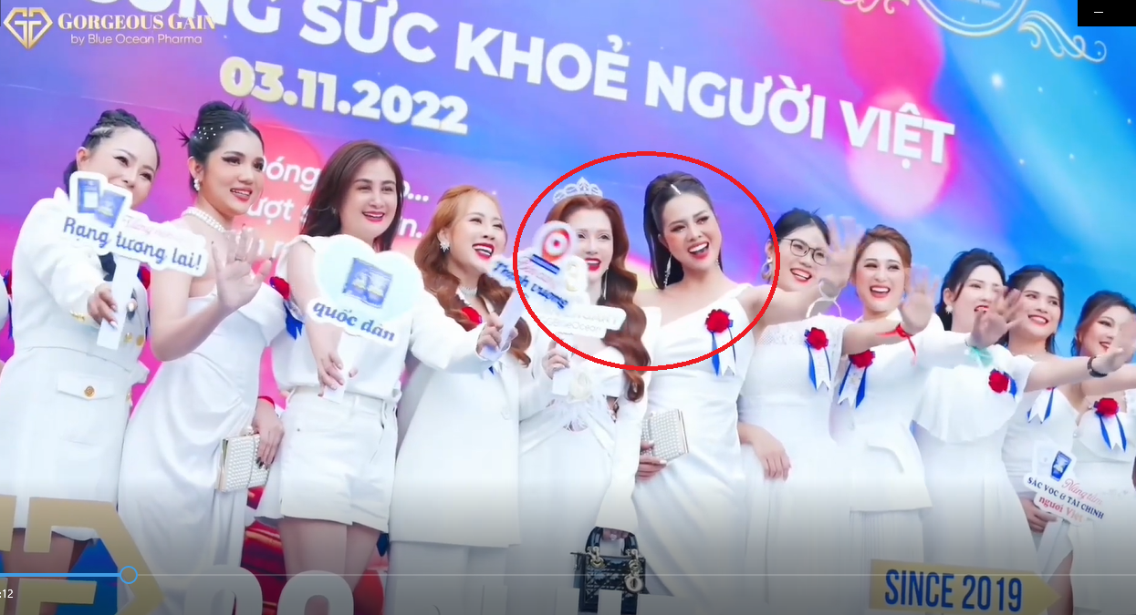 Khách hàng ‘tố’ hệ thống của BOSS Bùi Quỳnh Anh bán hàng tặng sản phẩm chứa chất cấm