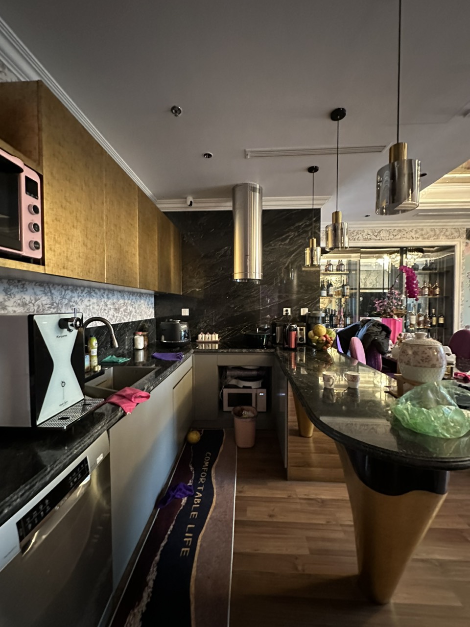 Nhà giàu chuộng làm nội thất bằng đá tự nhiên nhập khẩu