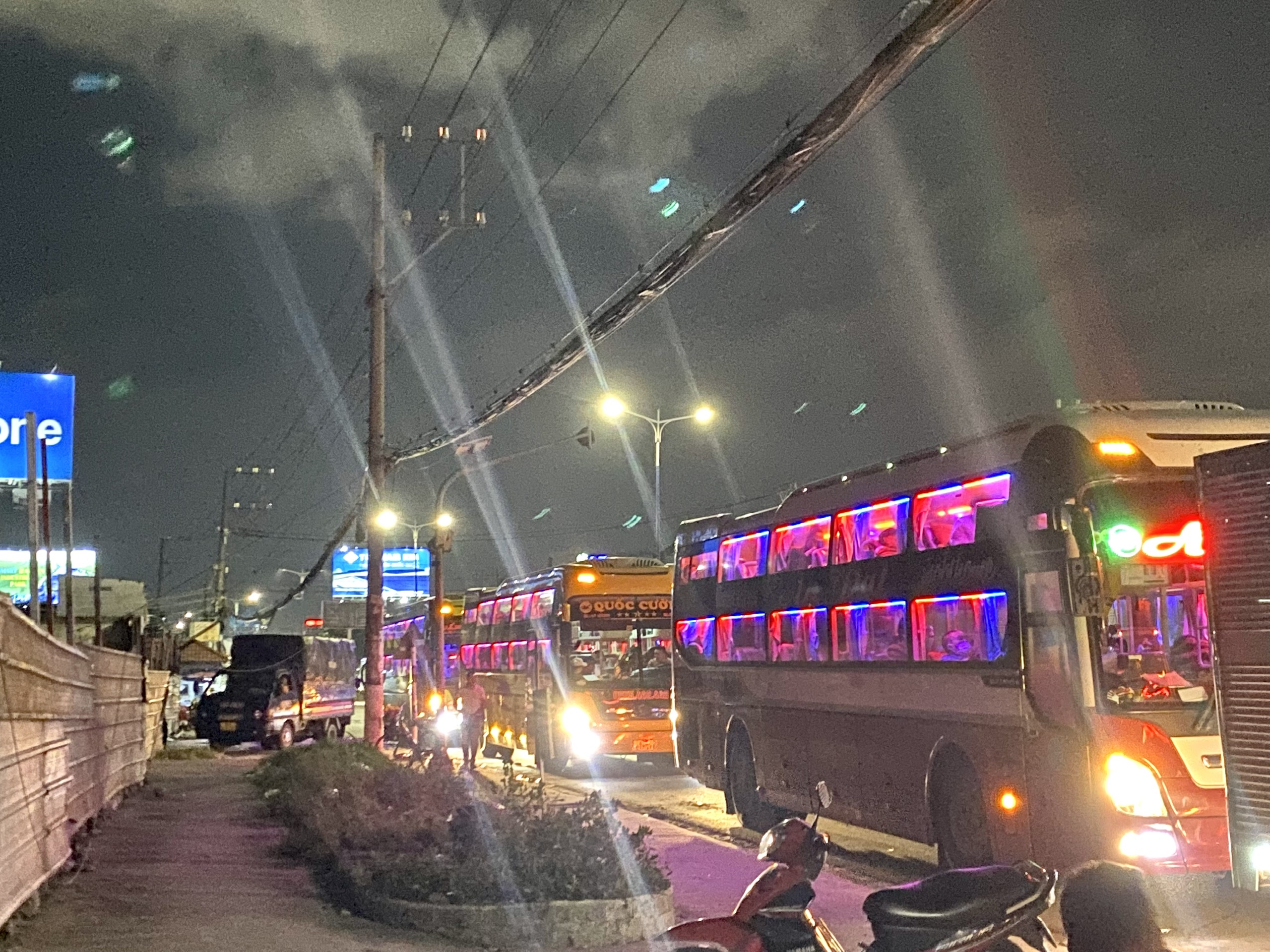 Doanh nghiệp nỗ lực giữ chân công nhân