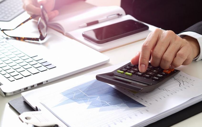 Chi phí thẩm tra và kiểm toán độc lập có trừ hay không trừ dự phòng phí