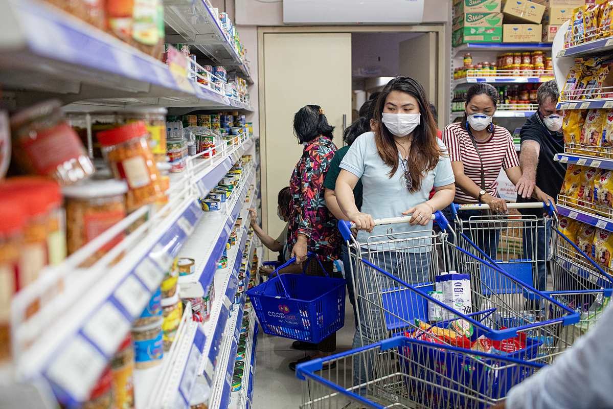 Người dân và doanh nghiệp sẽ tiếp tục được hỗ trợ về thuế, phí trong năm 2023