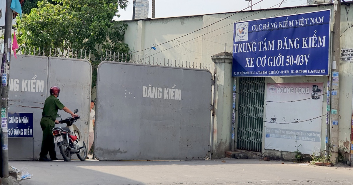 Khởi tố, bắt tạm giam 5 bị can tại Trung tâm đăng kiểm 50-03V