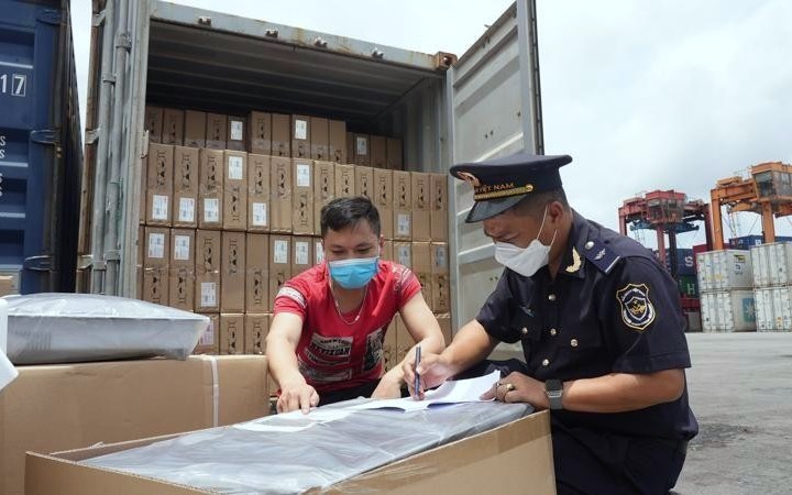 Ngành Hải quan tích cực khắc phục tồn tại trong công tác xử phạt hành chính