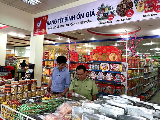 Tăng cường kiểm tra, kiểm soát thị trường dịp Tết trên địa bàn tỉnh Lâm Đồng