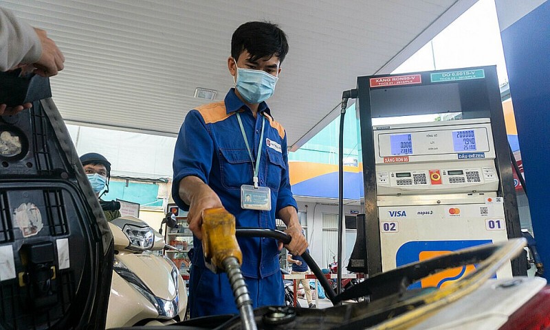 Giá xăng dầu hôm nay 221 Dầu Brent tiến sát mức 88 USDthùng