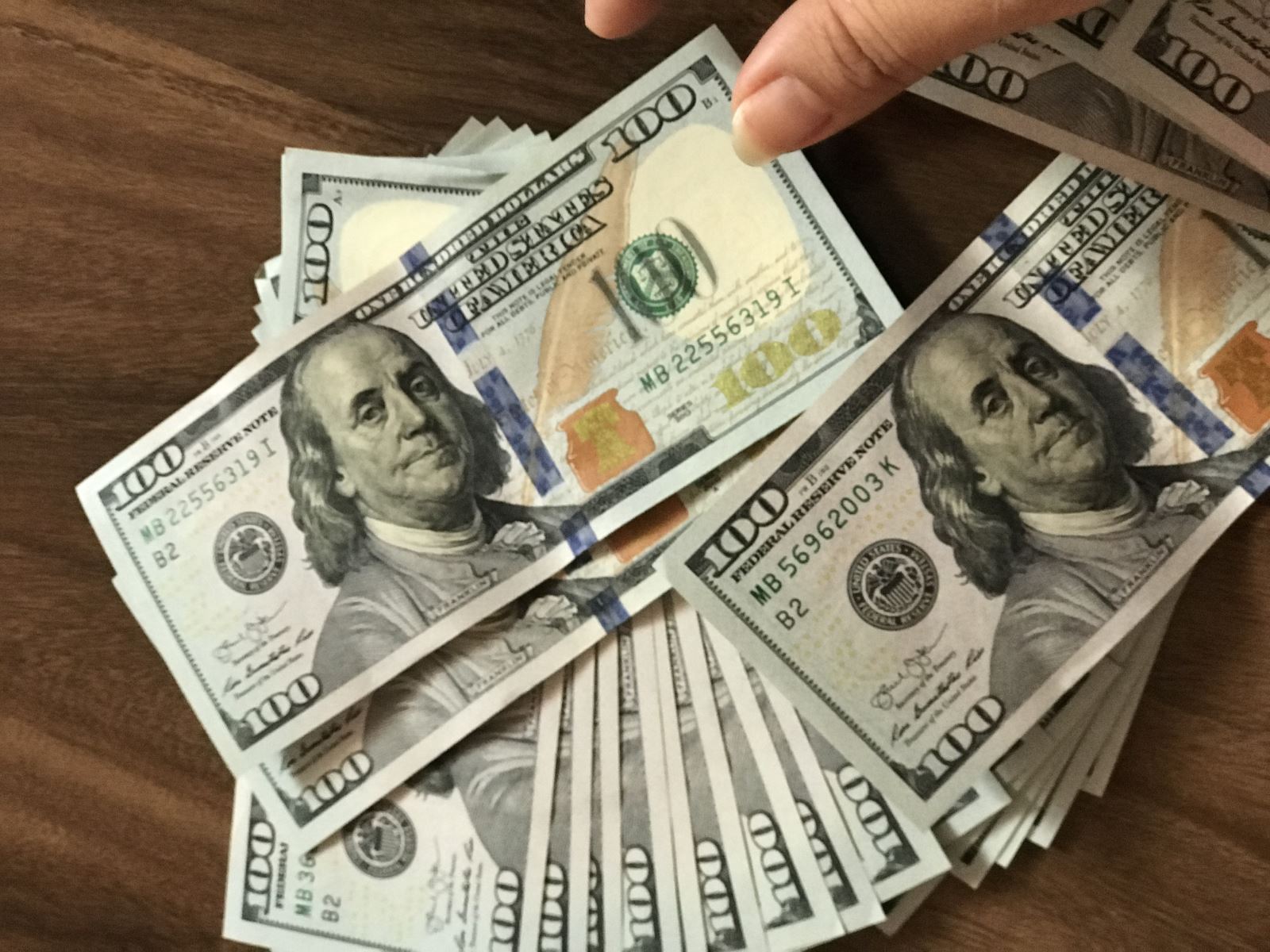 Việt Nam lọt Top 10 quốc gia nhận kiều hối lớn nhất trên thế giới