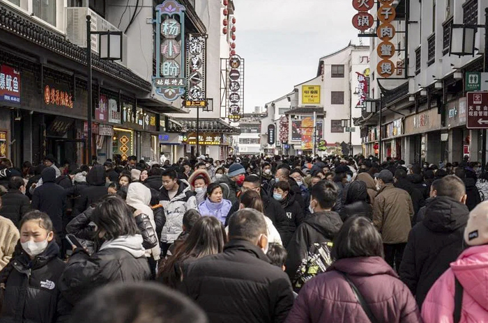 IMF nâng dự báo tăng trưởng toàn cầu năm 2023