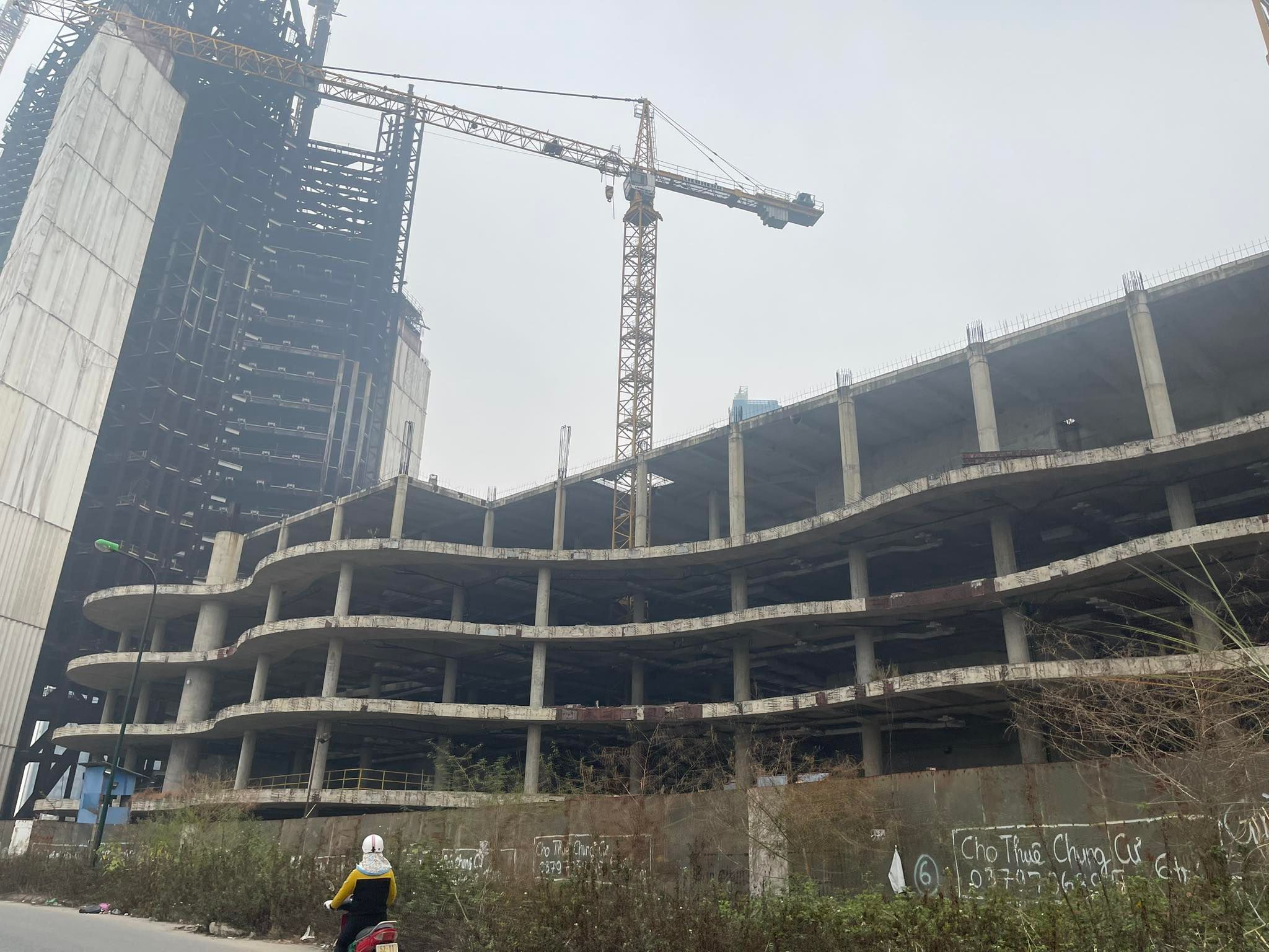 Chậm tiến độ hơn một thập kỉ, siêu dự án ngủ đông VietinBank Tower hiện ra sao