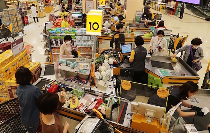 Doanh số bán lẻ của Hàn Quốc tăng 9,2% so với cùng kỳ năm 2022