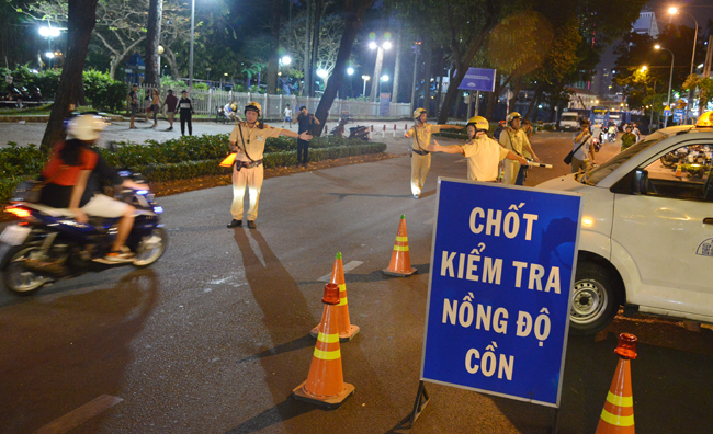 Hà Nội Hơn 7.000 trường hợp bị tước giấy phép lái xe do vi phạm nồng độ cồn trong trong dịp Tết và lễ hội đầu năm