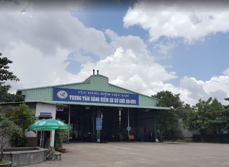 Công an khám xét Trung tâm đăng kiểm 50-05V