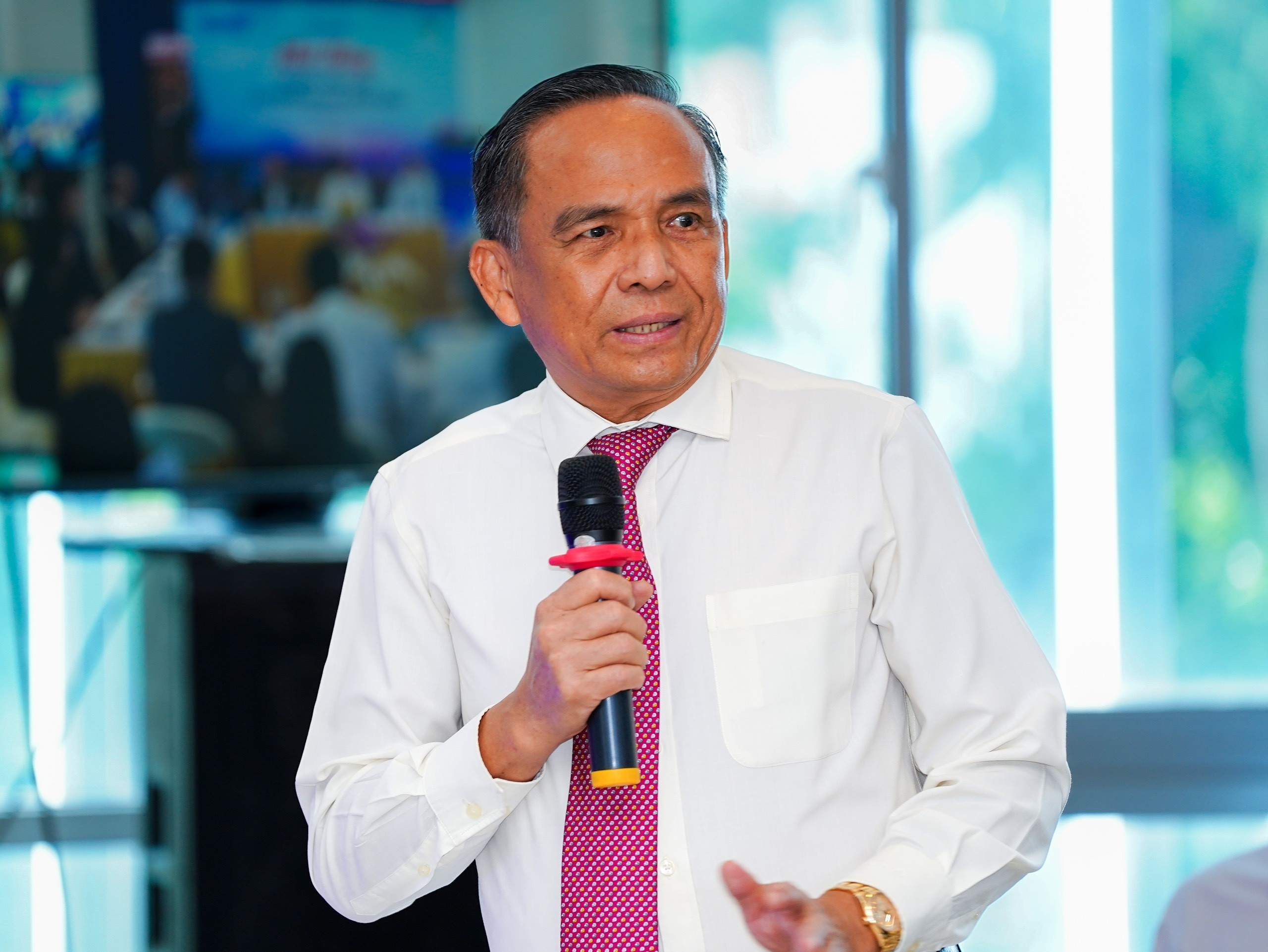 Chủ tịch HoREA Năm 2023 là năm có tính quyết định sống còn đối với doanh nghiệp bất động sản