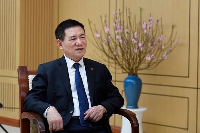 Tiền tiết kiệm bị ép thành hợp đồng bảo hiểm Bộ trưởng Hồ Đức Phớc yêu cầu thanh kiểm tra các công ty bảo hiểm 