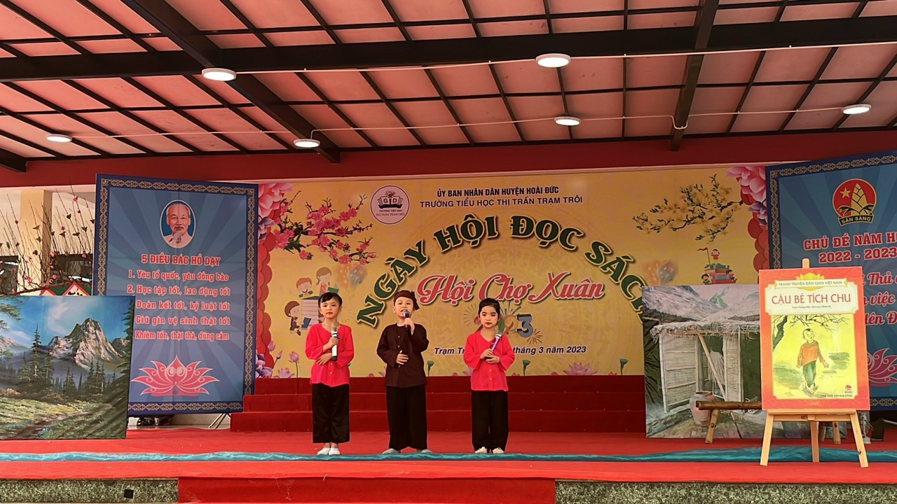 Nhiều hoạt động bổ ích trong “Ngày hội đọc sách” tại trường Tiểu học Thị trấn Trạm Trôi