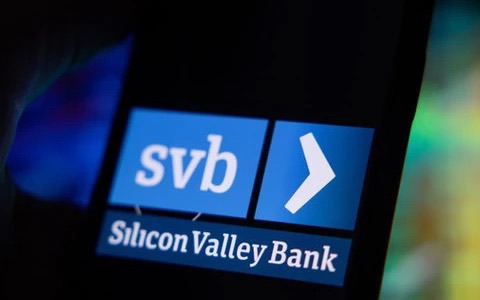 SVB - nhà băng quản lý hàng trăm tỷ đô chính thức sụp đổ