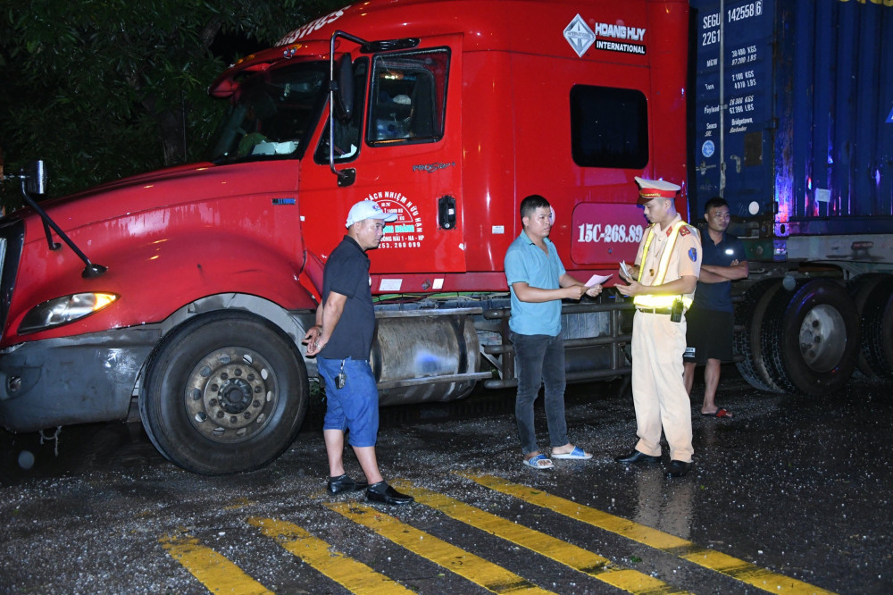 Hải Phòng ra quân tổng kiểm soát xe ô tô đầu kéo từ ngày 153