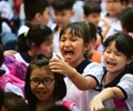 Hà Nội tạm dừng yêu cầu phụ huynh xác nhận cư trú cho con chuyển cấp học 