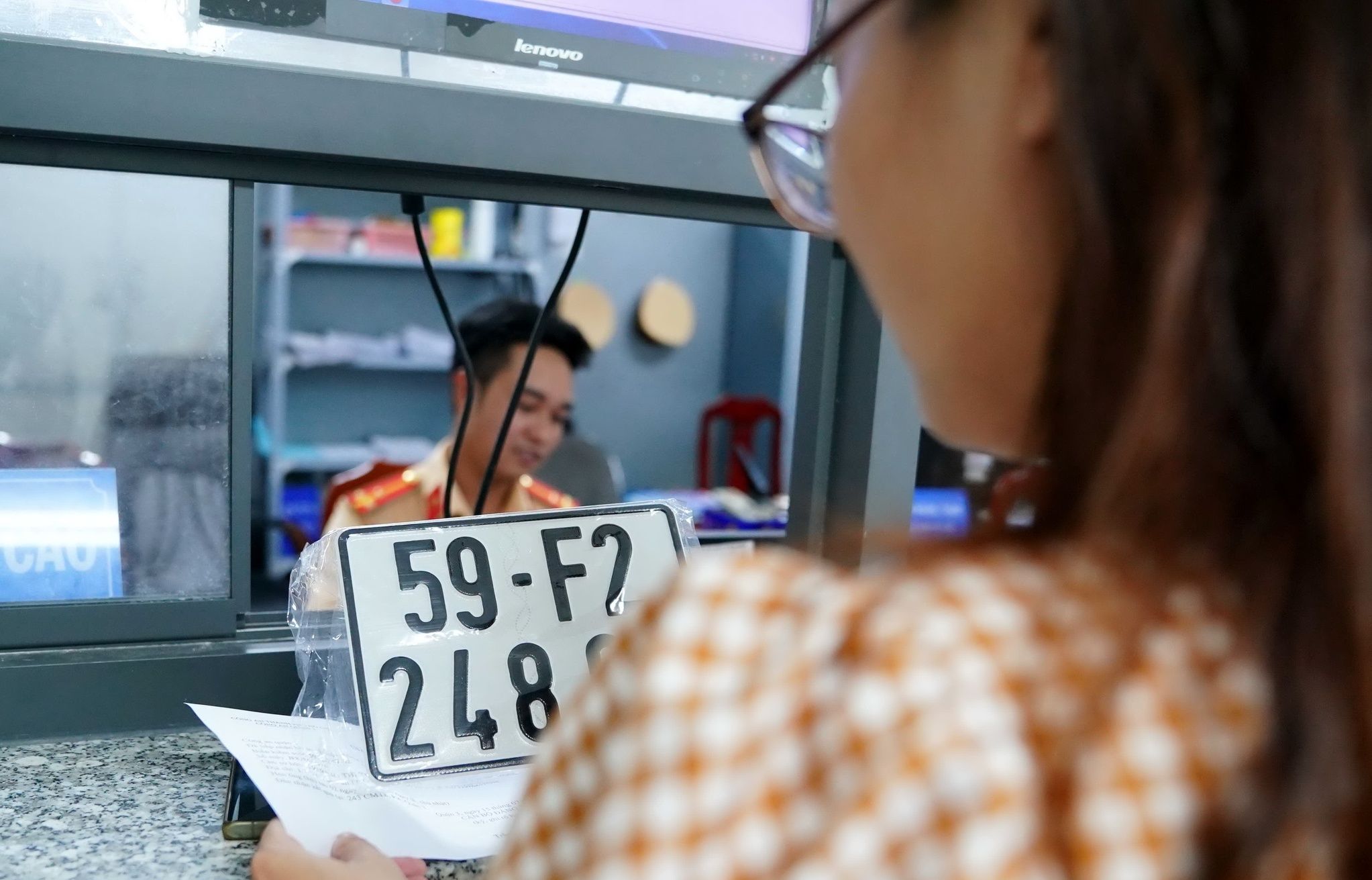 Đề xuất quản lý biển số ô tô, xe máy theo mã định danh của chủ xe