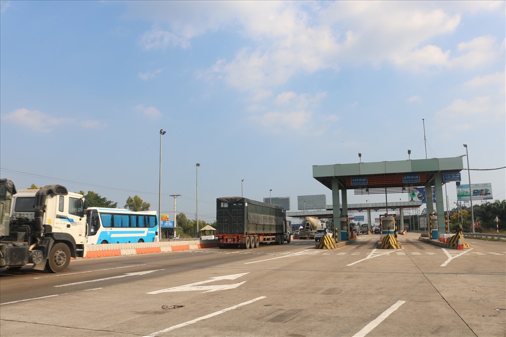 Bộ GTVT nói gì về kiến nghị thu phí trở lại cao tốc TP.HCM - Trung Lương