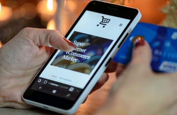 Tăng trưởng thương mại điện tử toàn cầu đang chậm lại