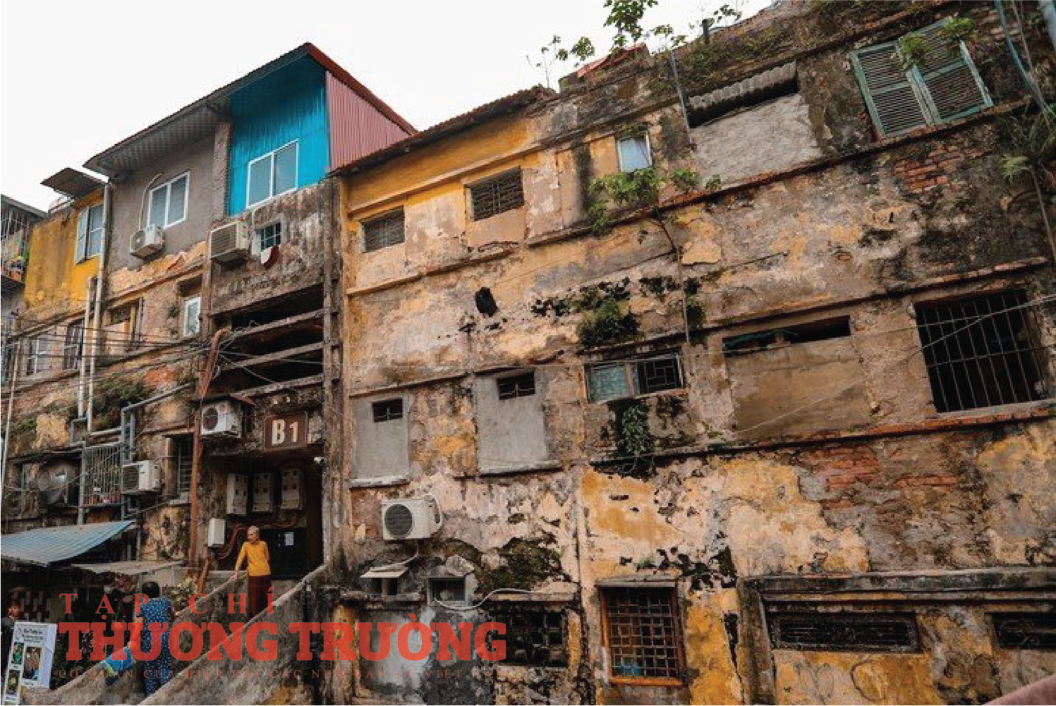 Cận cảnh cuộc sống người dân bám trụ ở những khu tập thể cũ nát ở Hà Nội