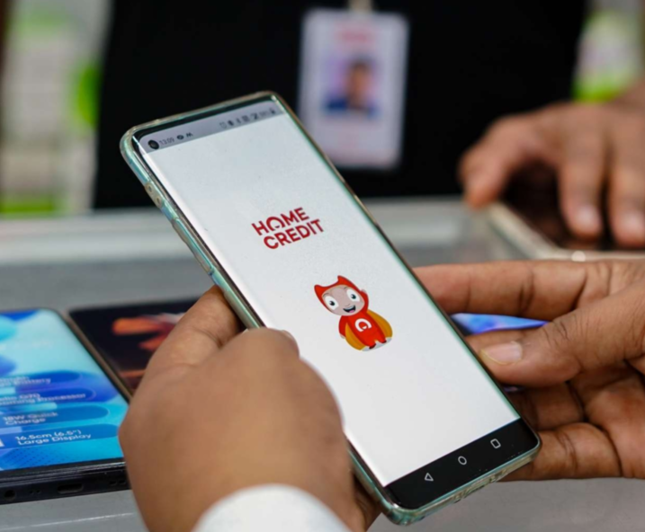 Home Credit Việt Nam kinh doanh ra sao trước khi bị công an kiểm tra trụ sở