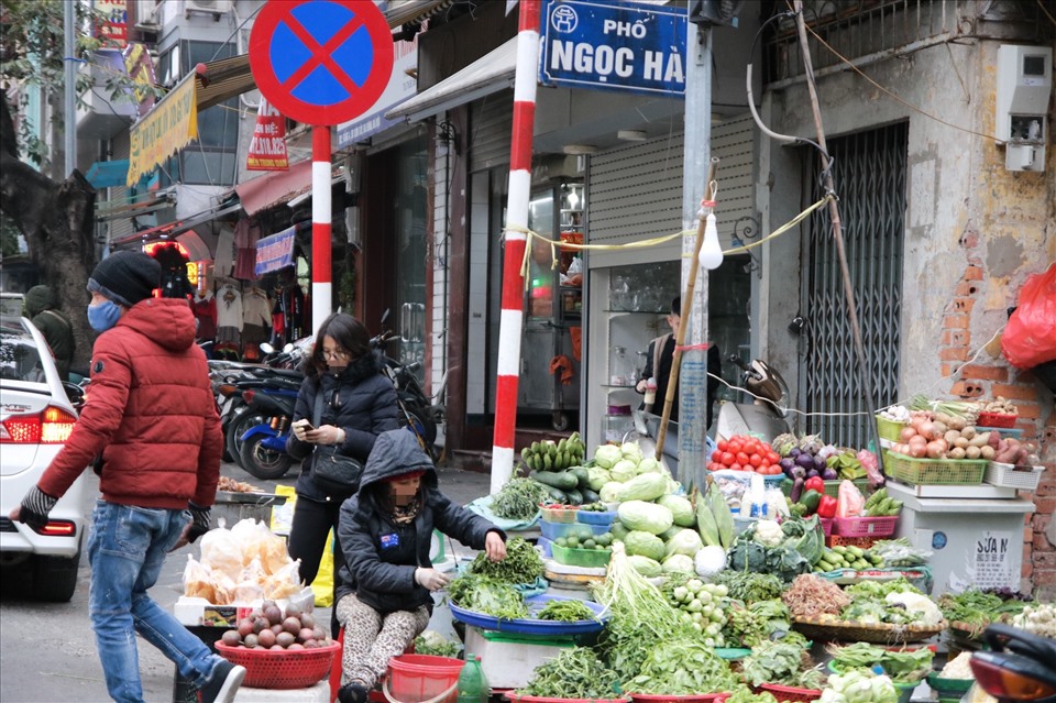 Hà Nội sẽ giải tỏa 40 chợ cóc gây bức xúc dư luận