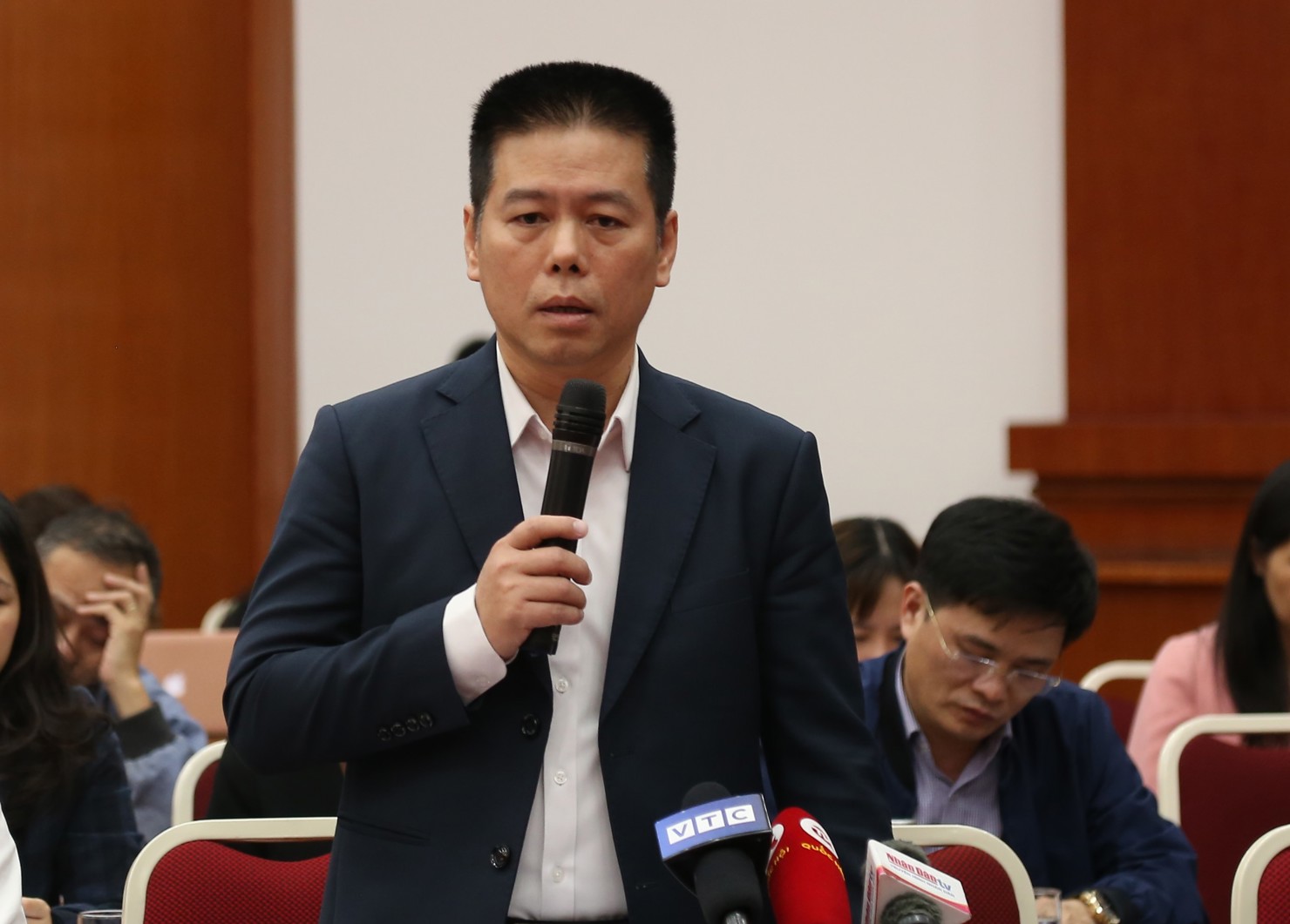 Tăng cường chỉ đạo doanh nghiệp thực hiện cổ phần hóa, sắp xếp lại cơ sở nhà đất