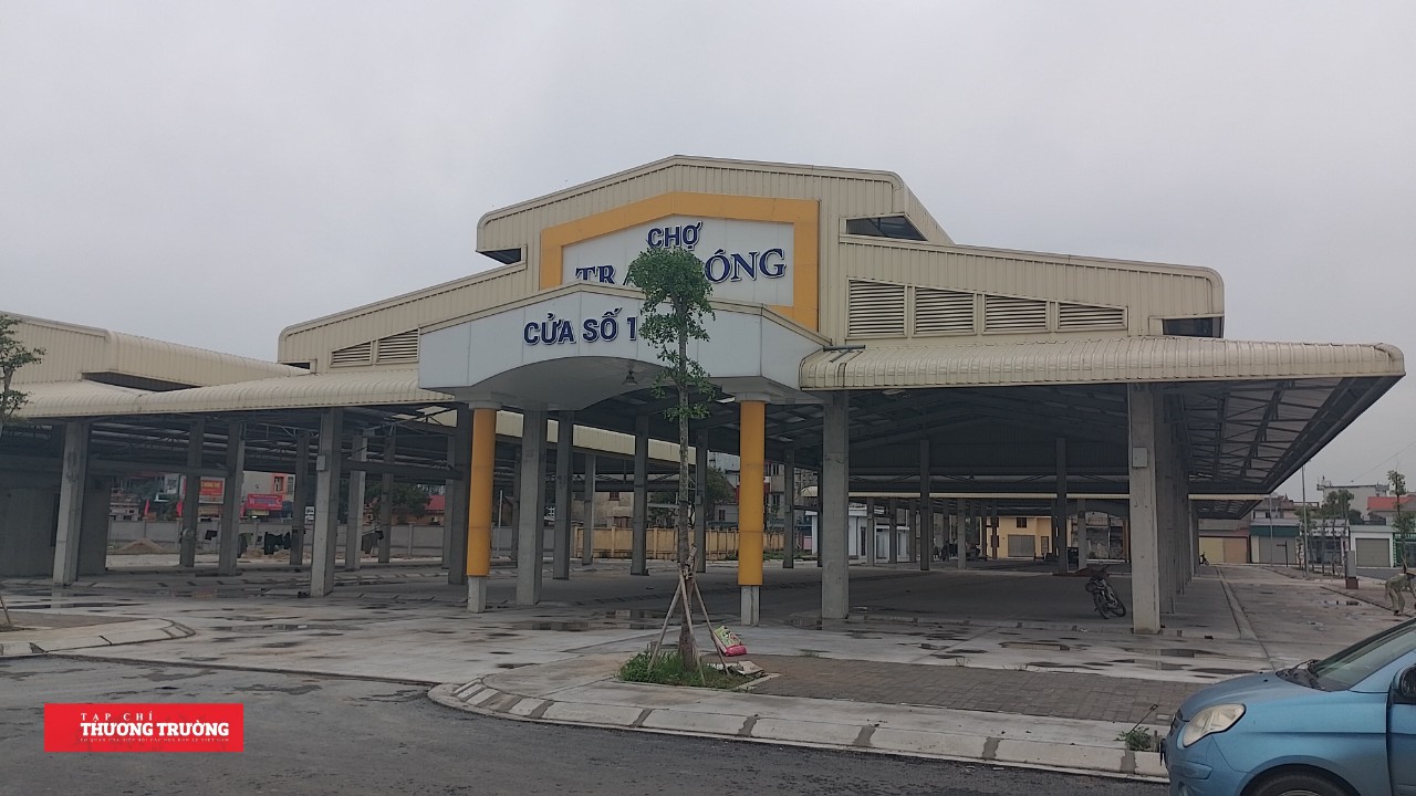 Hải Dương Công trình Chợ Trạm Bóng xây không phép, trách nhiệm thuộc về ai