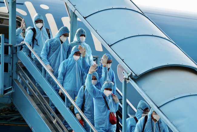 Vụ Chuyến bay giải cứu 21 cán bộ đã nhận hối lộ với số tiền 177,3 tỷ đồng