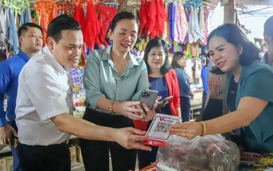 Huyện Võ Nhai (Thái Nguyên) triển khai mô hình Chợ 4.0 đầu tiên