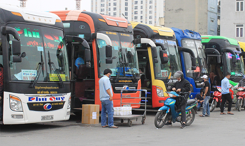 Bộ GTVT yêu cầu các đơn vị kinh doanh vận tải phải công khai giá cước dịp lễ 304