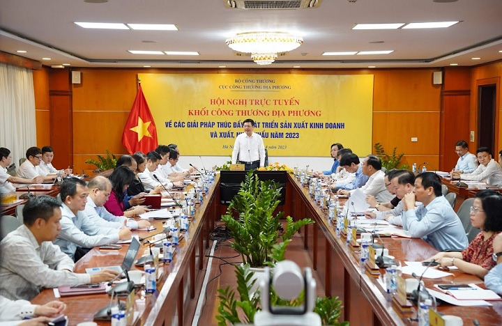 Bàn giải pháp tháo gỡ khó khăn khối công thương địa phương