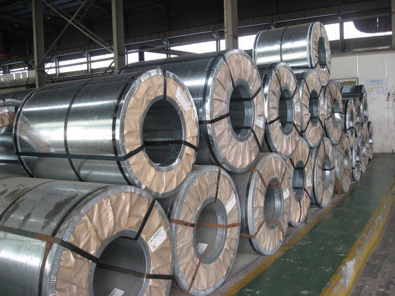 Giá thép hôm nay 234 Thị trường trong nước giảm phiên thứ 3 liên tiếp