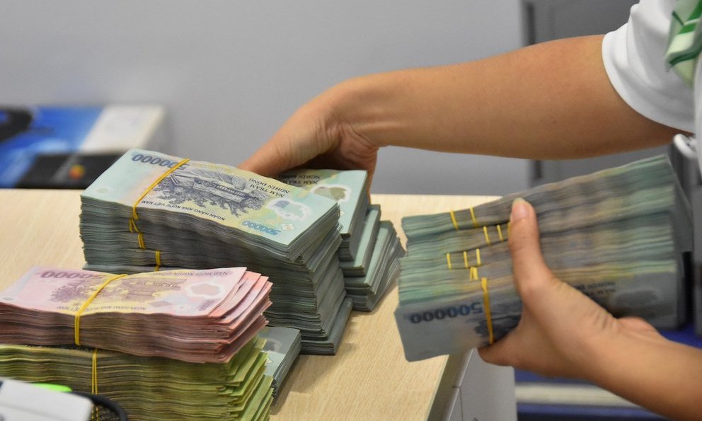  Tổ chức tài chính giao dịch từ 400 triệu đồng phải báo cáo NHNN