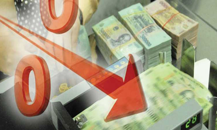 Nhiều ngân hàng tiếp tục giảm lãi suất tiền gửi