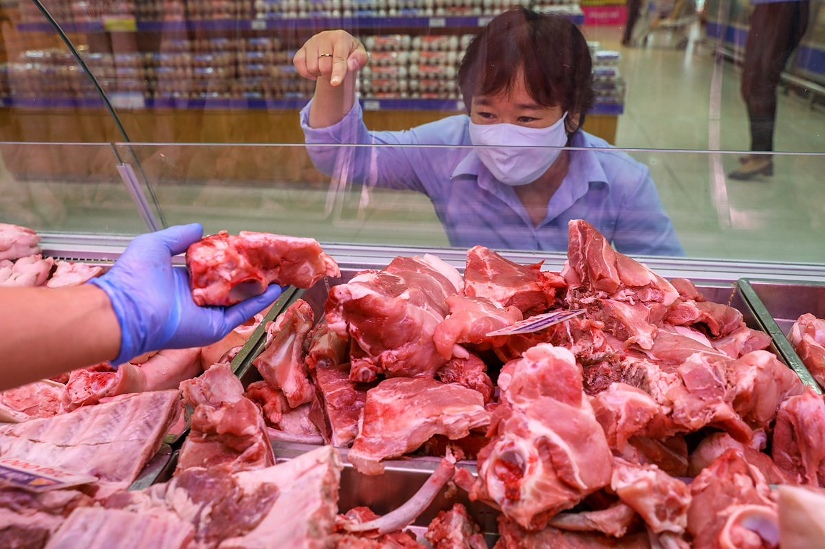 Giá thịt heo hôm nay 85 Tăng 2000 đồngkg tại Công ty Thực phẩm bán lẻ