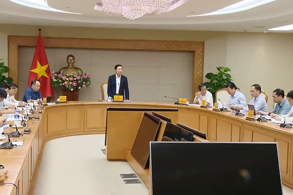 Nghiên cứu toàn diện bài bản chính sách học phí giá sách giáo khoa năm học mới 