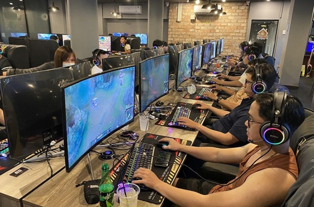 Nhiều ý kiến trái chiều, Bộ Tài chính vẫn quyết áp thuế tiêu thụ đặc biệt với game online