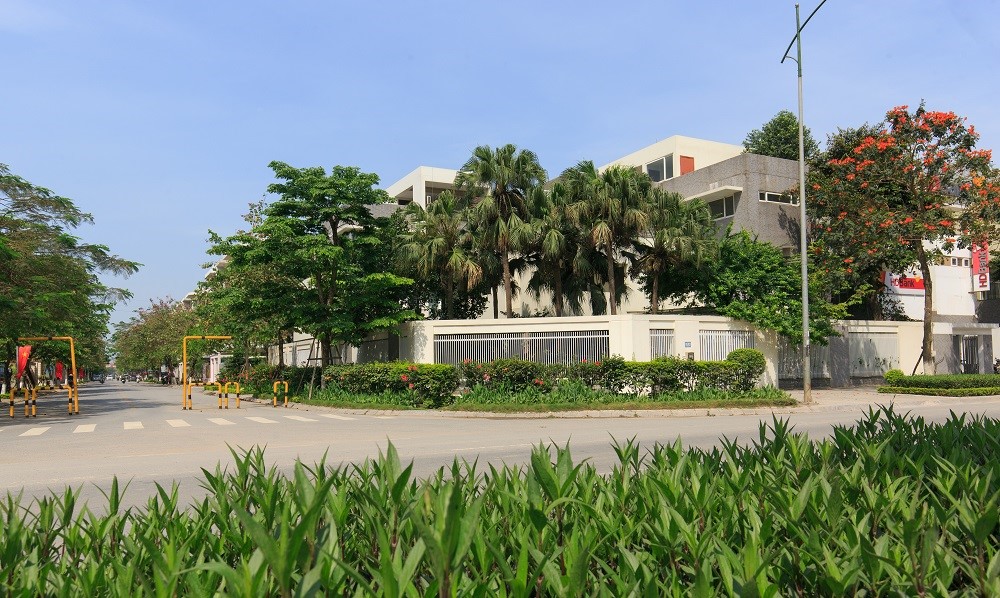 Công trình xanh – Trồng nhiều cây xanh đã đủ 