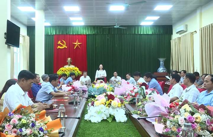 Ứng Hòa (Hà Nội) điều động, chuyển đổi vị trí công tác 14 cán bộ