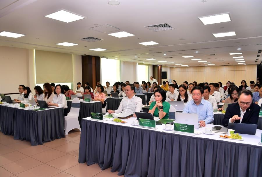 Vietcombank tổ chức tập huấn và giải đáp vướng mắc thi tay nghề nghiệp vụ quản lý nợ và định giá tài sản năm 2023