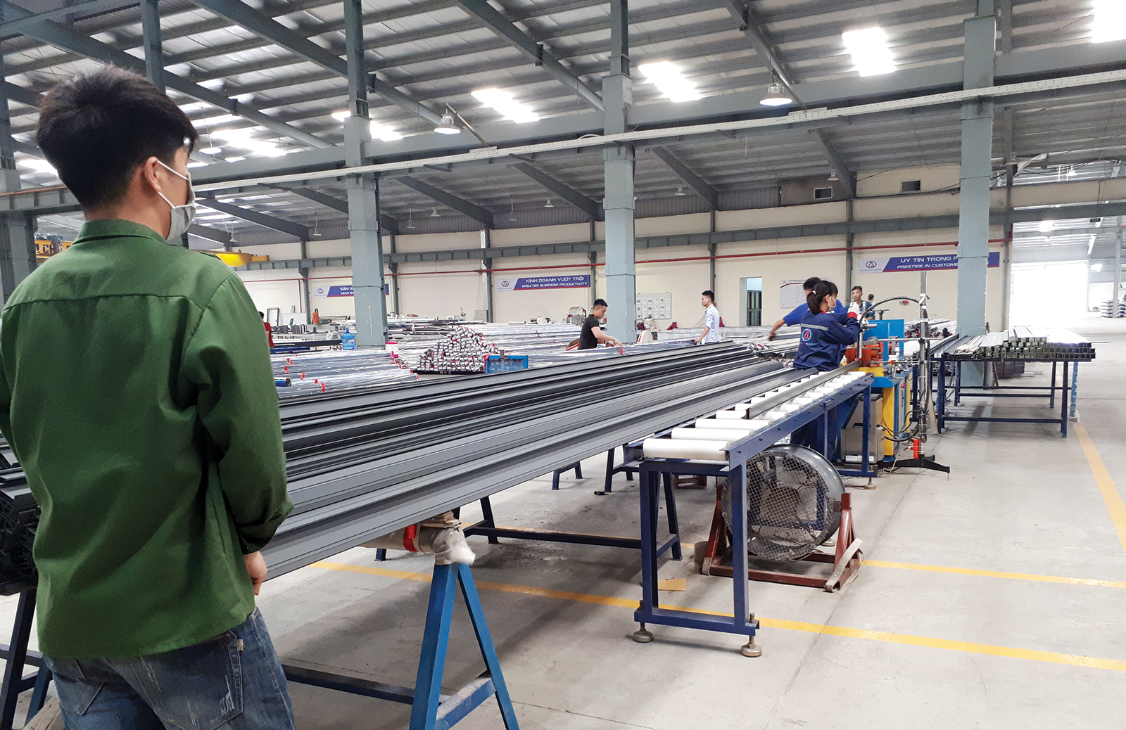 Một số doanh nghiệp nhôm trong nước đang bán phá giá gây nhiễu loạn thị trường