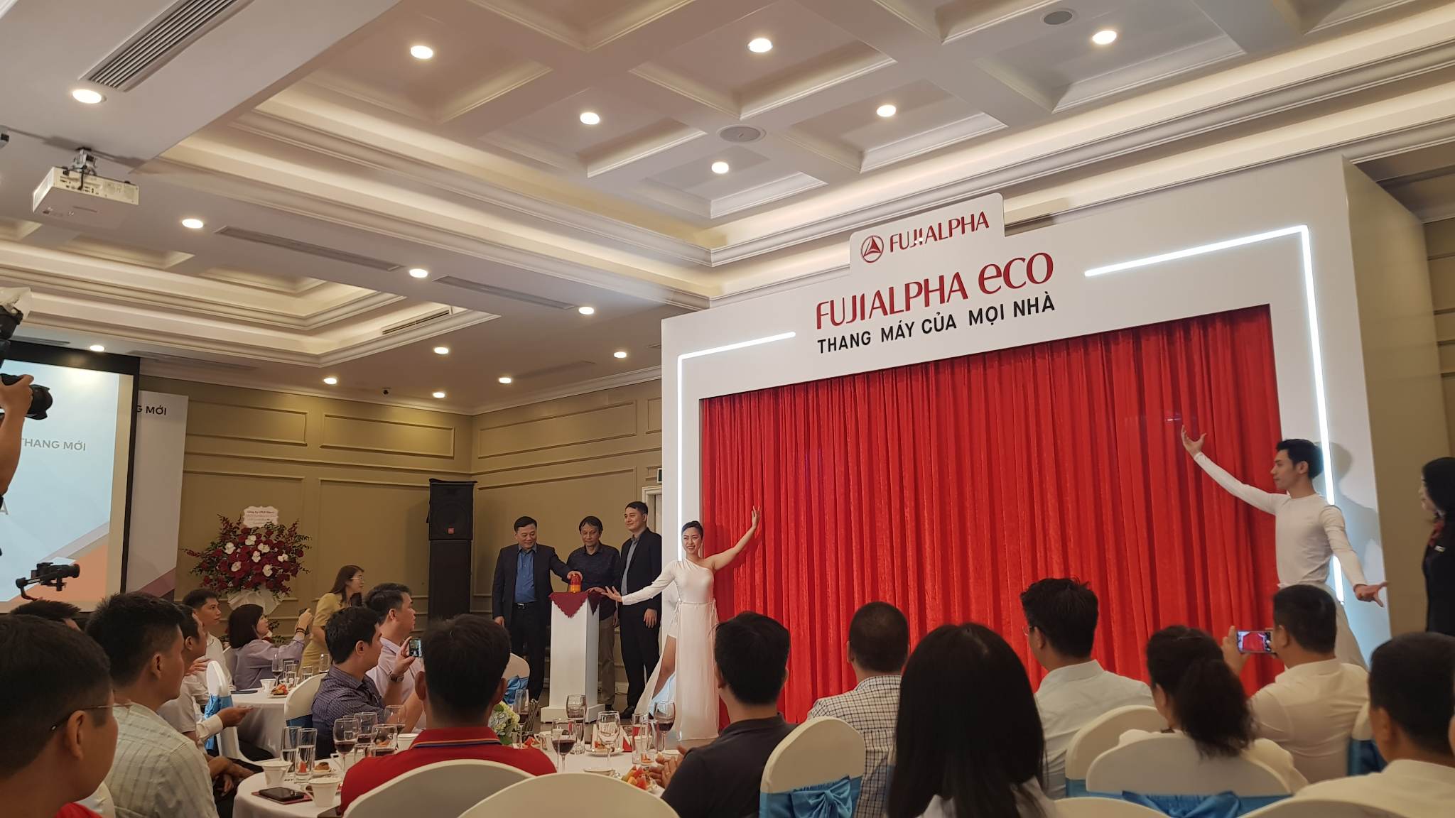 Thang máy FUJLALPHA ECO - Thang máy của mọi nhà