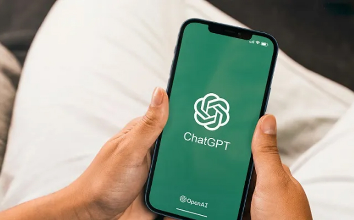 OpenAI ra mắt ứng dụng ChatGPT trên iOS