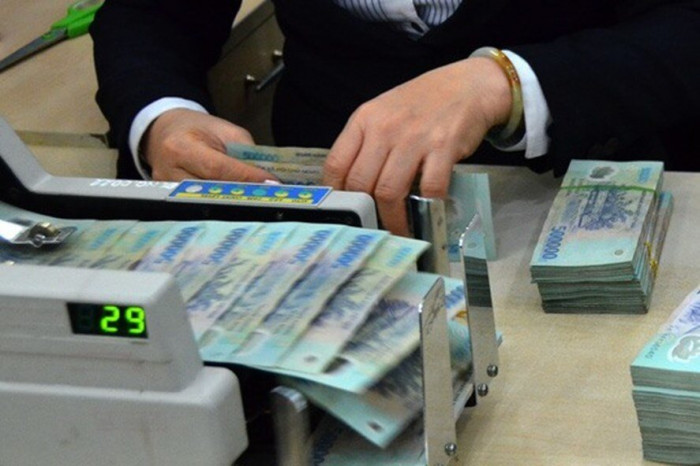 Nhiều ngân hàng đồng loạt giảm lãi suất huy động