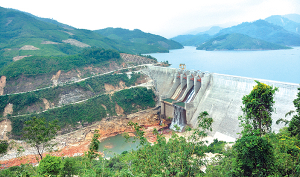 Đề nghị thi hành kỷ luật đối với Ban Thường vụ Huyện ủy Sơn Tây nhiệm kỳ 2010-2015