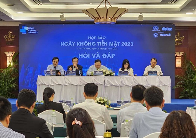 Họp báo công bố chuỗi sự kiện Ngày không tiền mặt năm 2023
