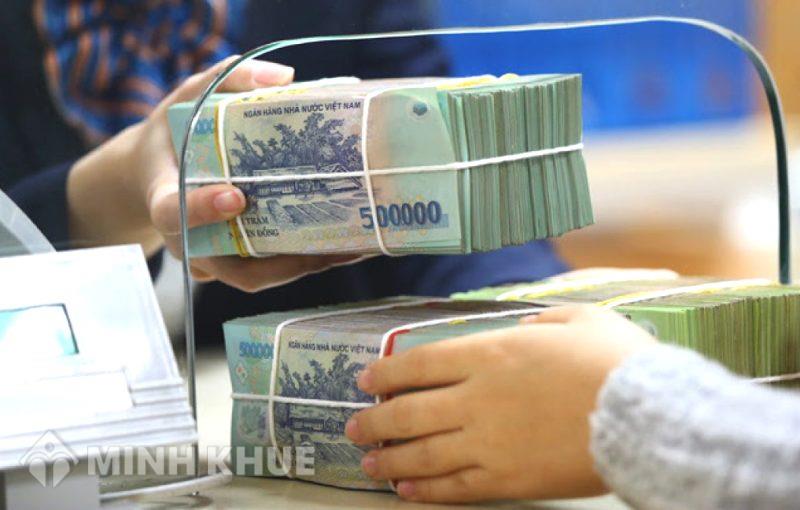 Lãi suất tiền gửi tiếp tục giảm sâu, lãi suất cho vay đồng loạt giảm