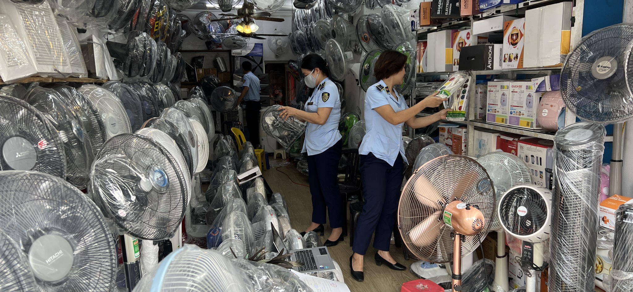 Sẽ công khai tên các cơ sở kinh doanh thiết bị điện nếu trục lợi bất chính